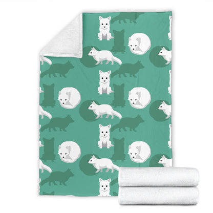 Arctic Fox Pattern Print Design Premium Blanket