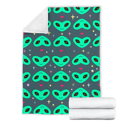 Alien Head Heart Pattern Print Design 03 Premium Blanket