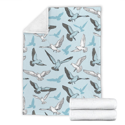 Pigeon Pattern Print Design 03 Premium Blanket