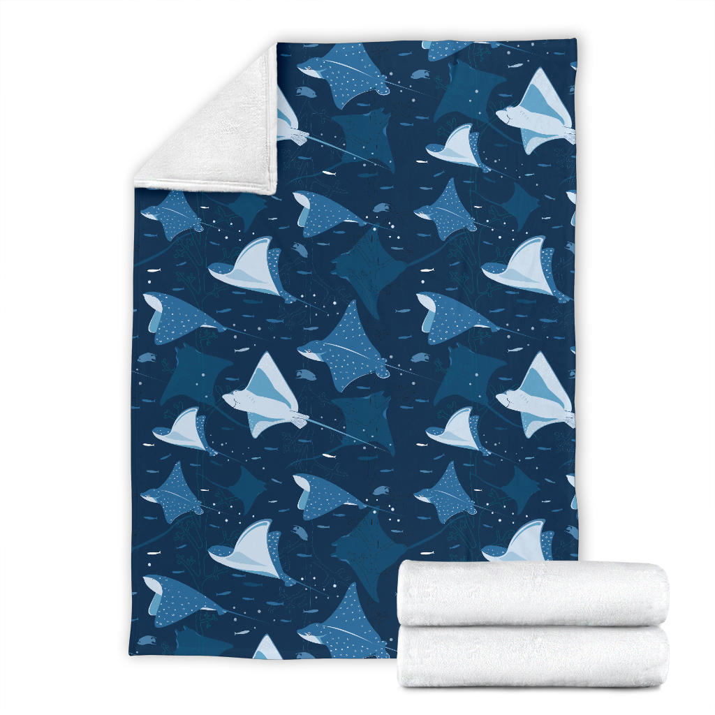 Manta Ray Pattern Print Design 02 Premium Blanket