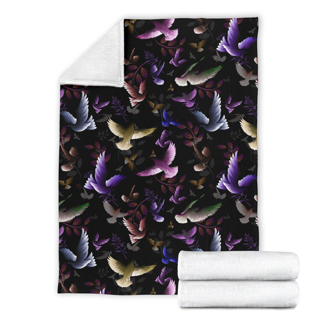 Pigeon Pattern Print Design 01 Premium Blanket