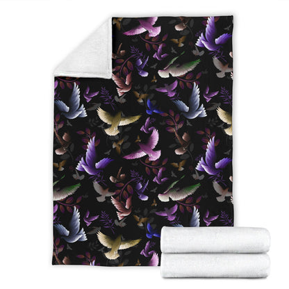 Pigeon Pattern Print Design 01 Premium Blanket
