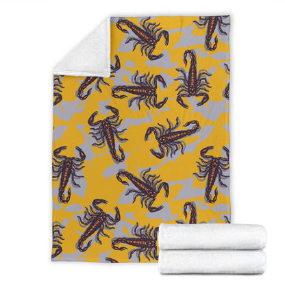 Scorpion Pattern Print Design 01 Premium Blanket