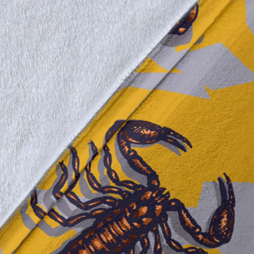 Scorpion Pattern Print Design 01 Premium Blanket