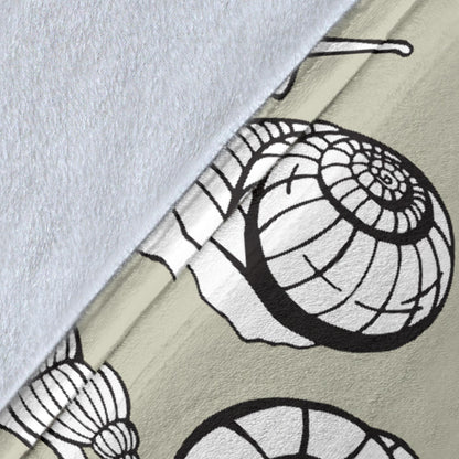 Snail Pattern Print Design 03 Premium Blanket