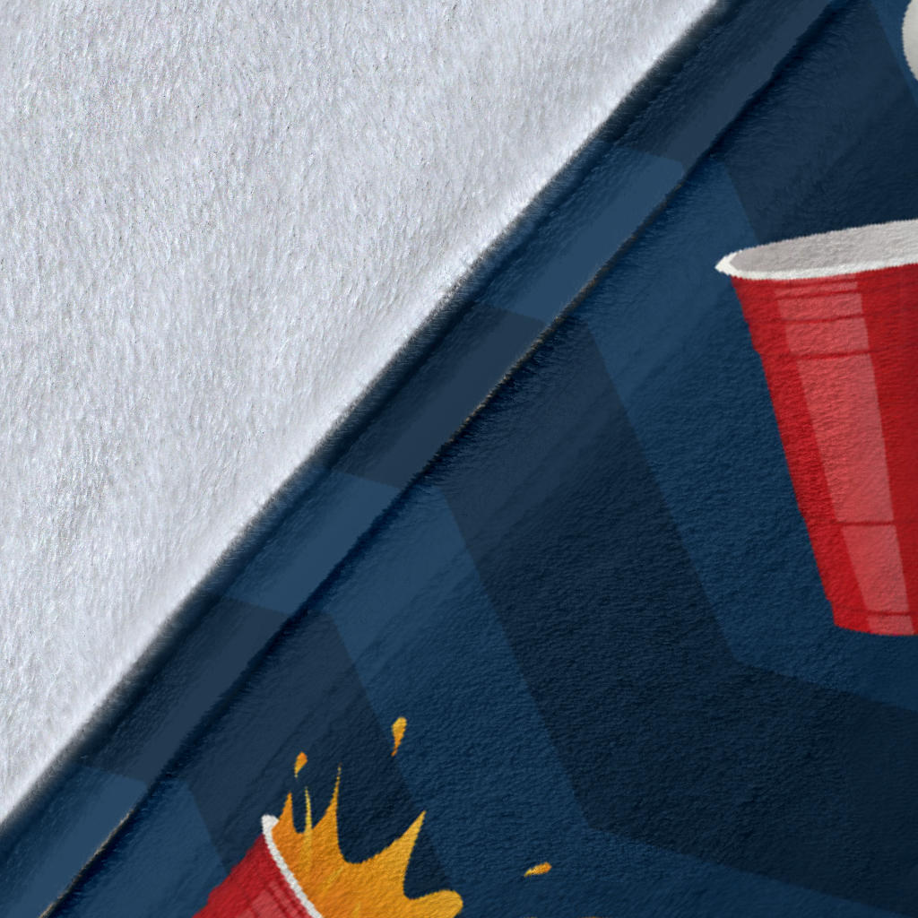 Beer Pong Pattern Print Design 01 Premium Blanket