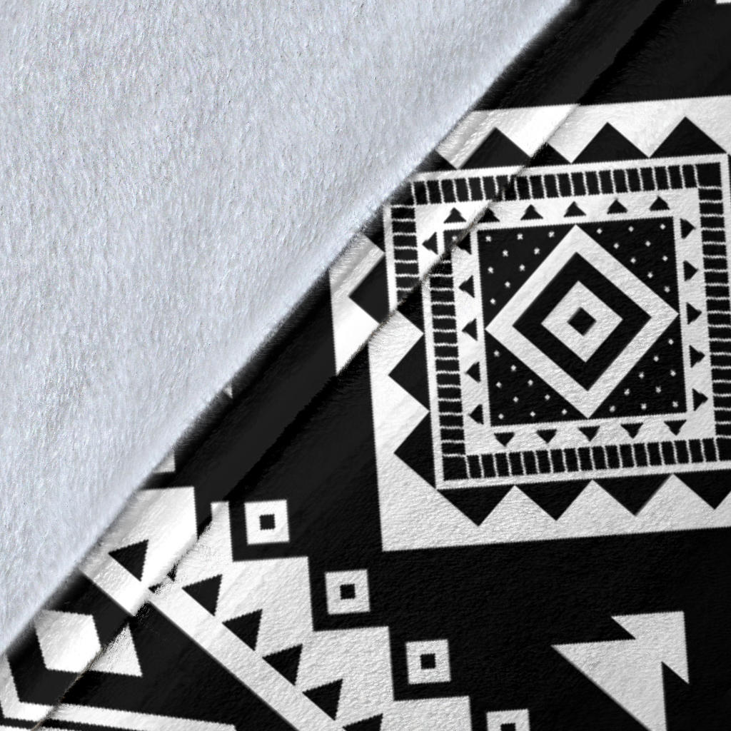 Aztec Pattern Print Design 08 Premium Blanket