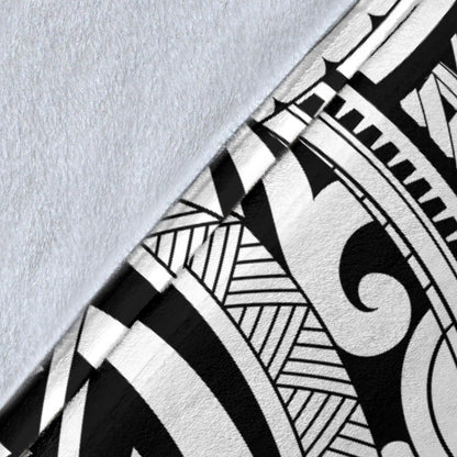 Maori Pattern Print Design 06 Premium Blanket