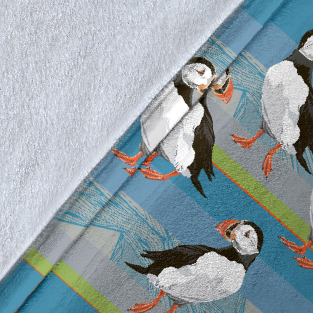 Puffin Pattern Print Design A01 Premium Blanket