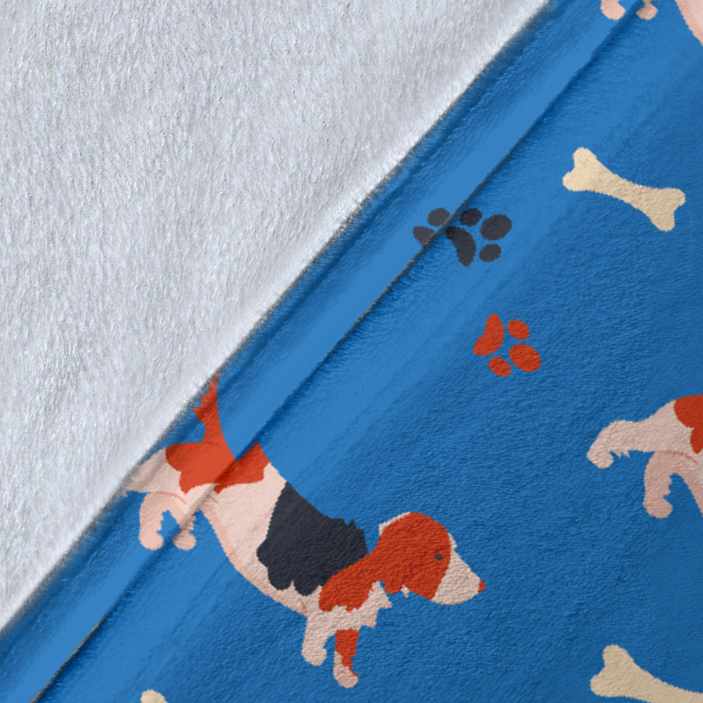 Basset Hound Pattern Print Design 02 Premium Blanket