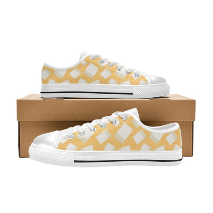 Tofu Print Design LKS302 Women's White Low Top Shoes