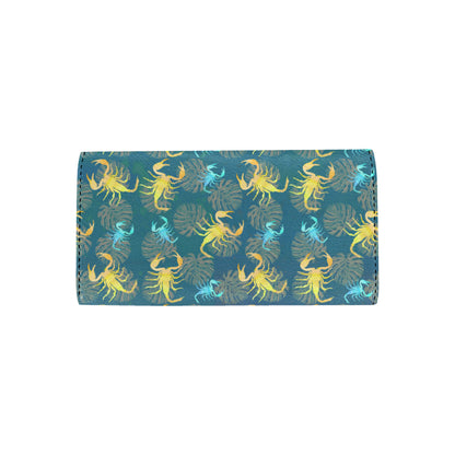 Scorpion Pattern Print Design 02 Women's Trifold Wallet