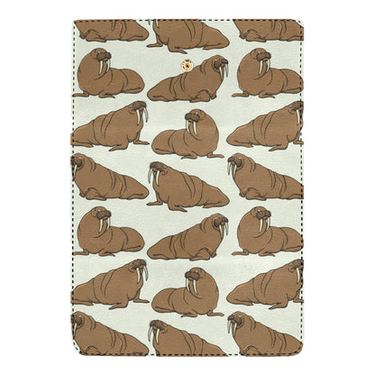 Walrus Pattern Print Design 03 Women's Trifold Wallet