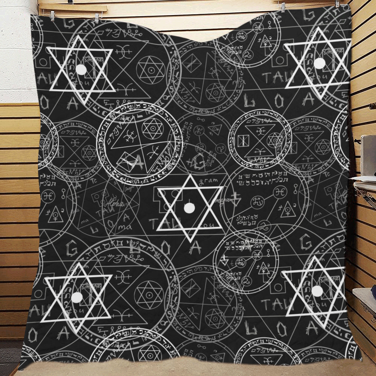 Pentagram Pattern Print Design A01 Premium Quilt