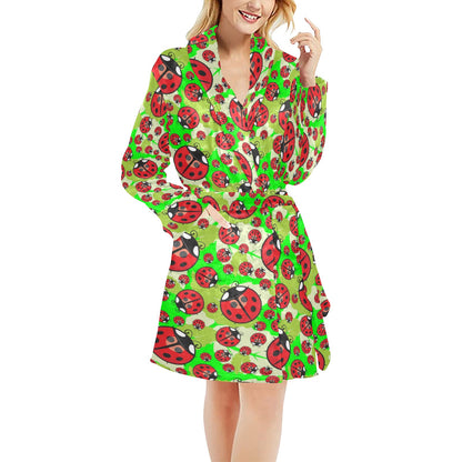 Ladybug with Leaf Print Pattern Women's Fleece Robe