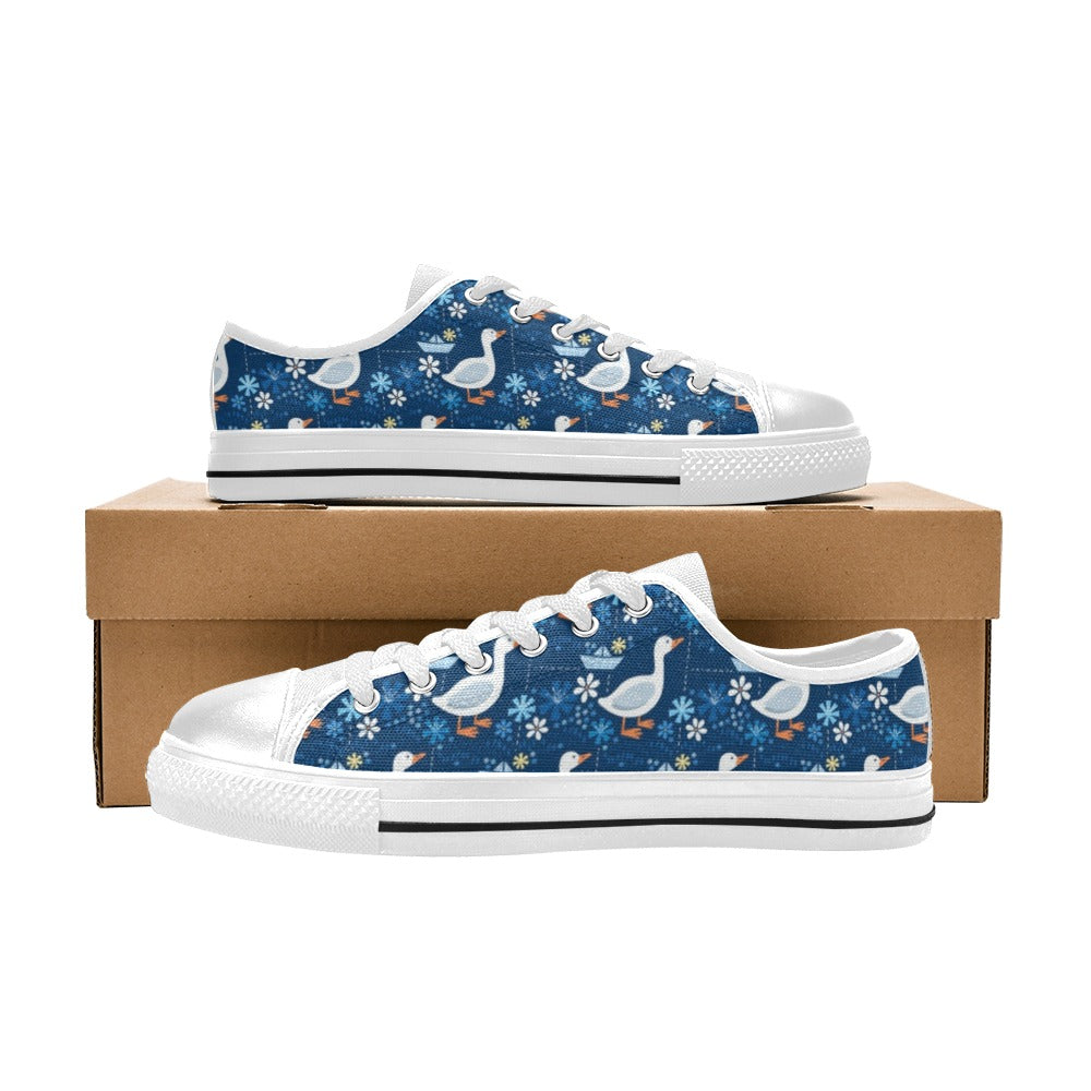 Goose Print Design LKS405 Women's White Low Top Shoes