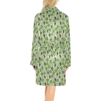 Wine Grape Thmed Print Women's Fleece Robe