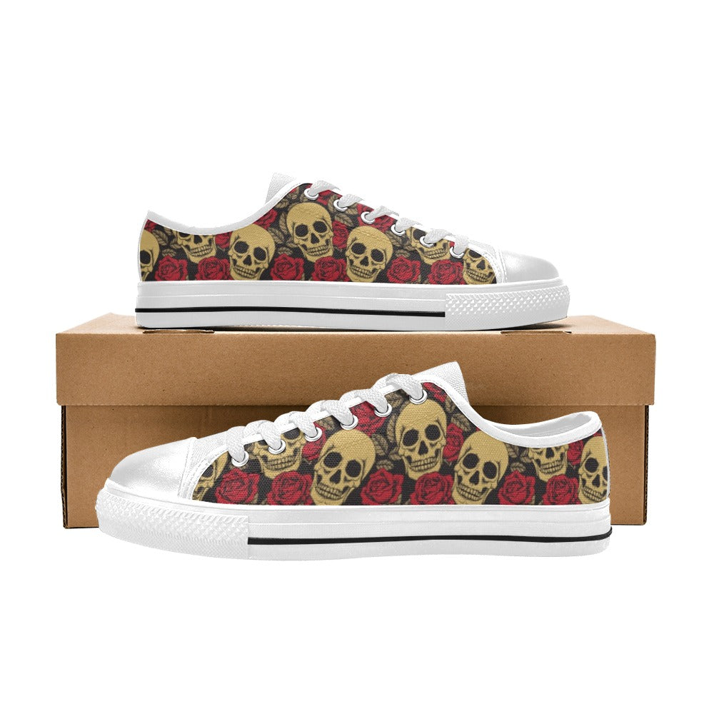 Skull And Roses Print Design LKS302 Women's White Low Top Shoes