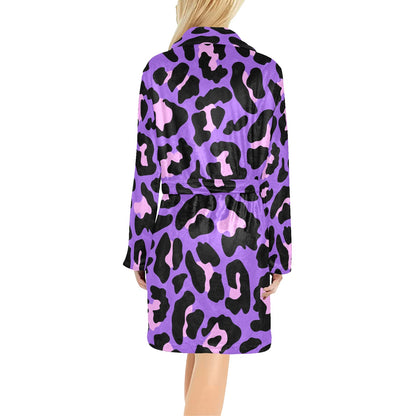Cheetah Purple Neon Print Pattern Women's Fleece Robe