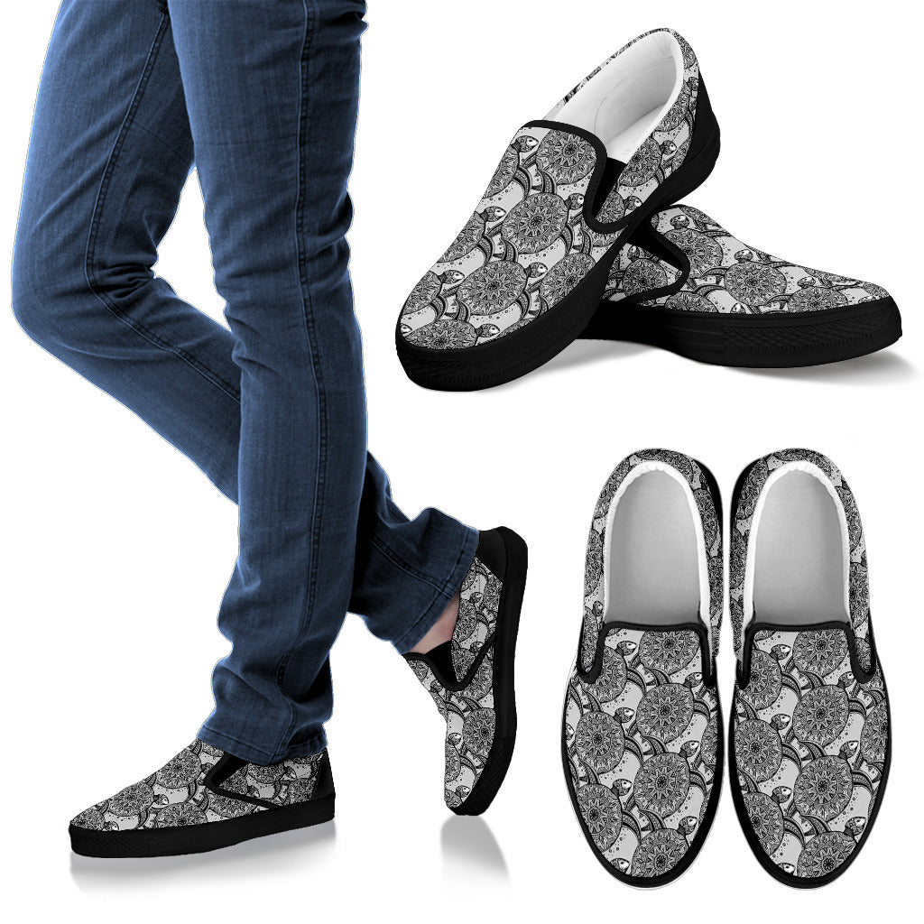 Tribal Turtle Polynesian Themed Print Men Slip Ons Shoes
