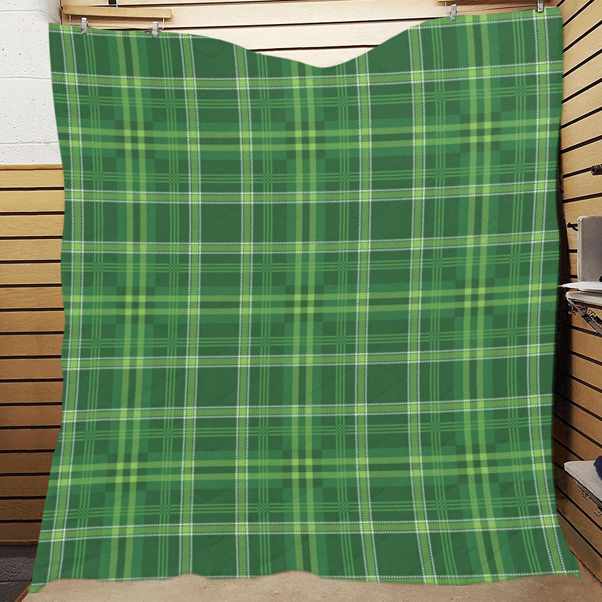Irish Plaid Pattern Print Design 02 Premium Quilt