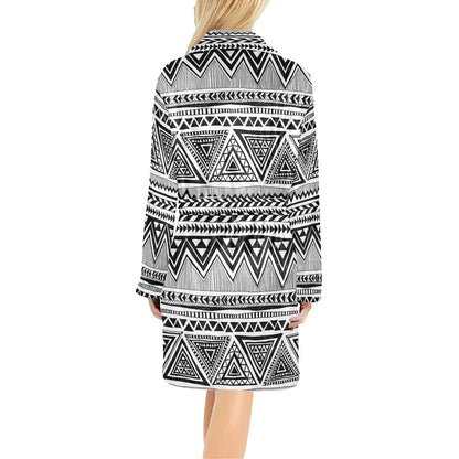 Draw Tribal Aztec Women's Fleece Robe