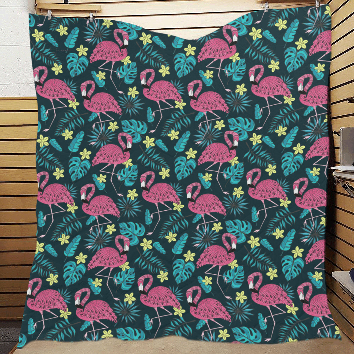 Flamingo Print Pattern Premium Quilt