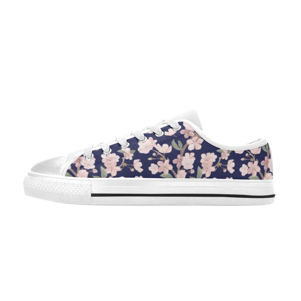 Sakura Print Design LKS301 Women's White Low Top Shoes