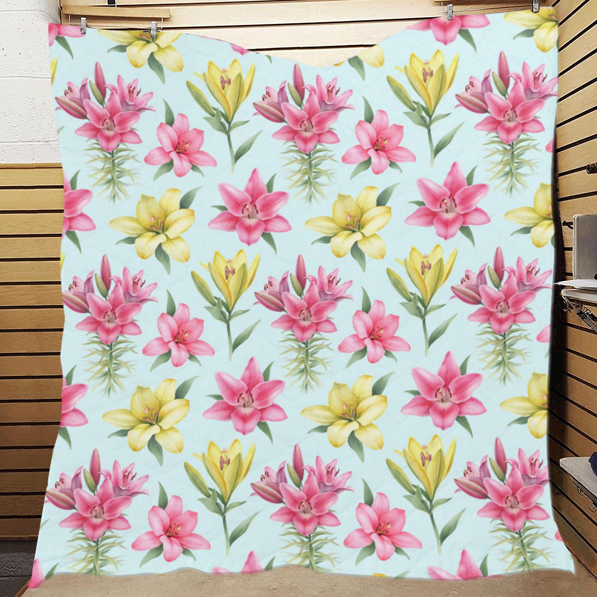 Lily Pattern Print Design LY010 Premium Quilt