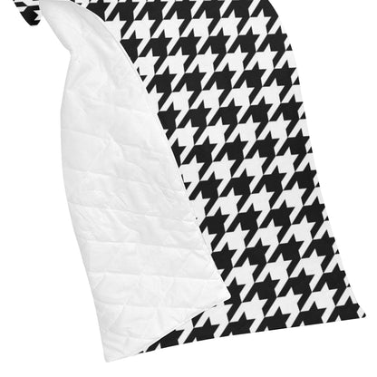 Houndstooth Black White  Pattern Print Design 05 Premium Quilt