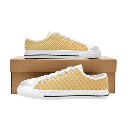 Waffle Texture Print Design LKS302 Women's White Low Top Shoes