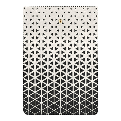 Geometric Black White Pattern Print Design 03 Women's Trifold Wallet