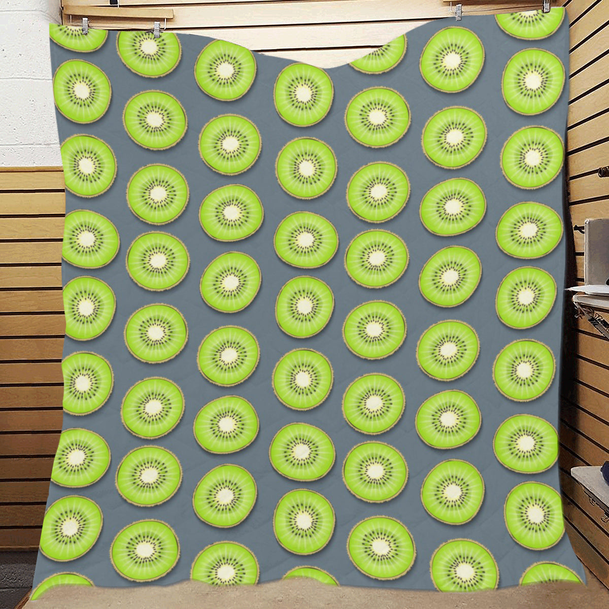 Kiwi Pattern Print Design KW06 Premium Quilt