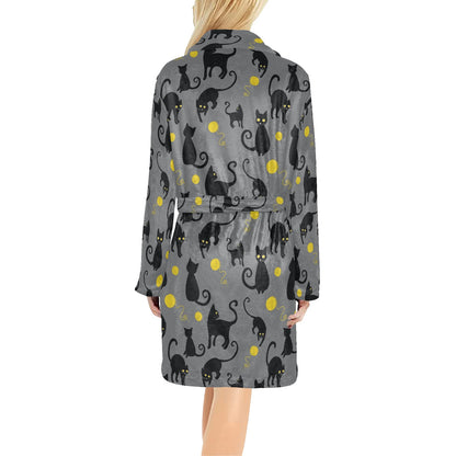 Black Cat Yellow Yarn Print Pattern Women's Fleece Robe