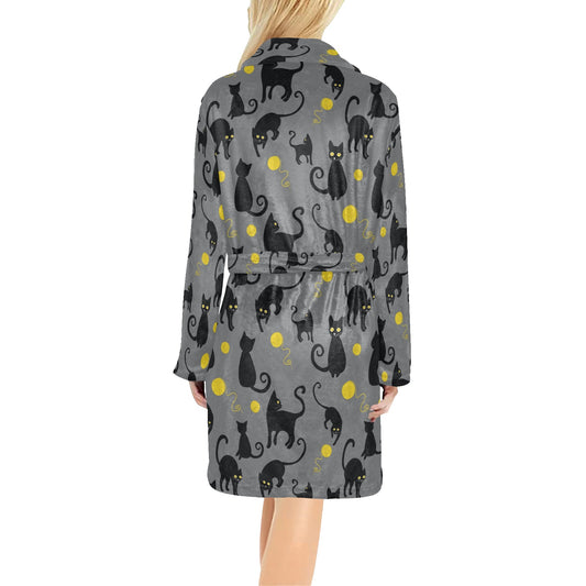 Black Cat Yellow Yarn Print Pattern Women's Fleece Robe
