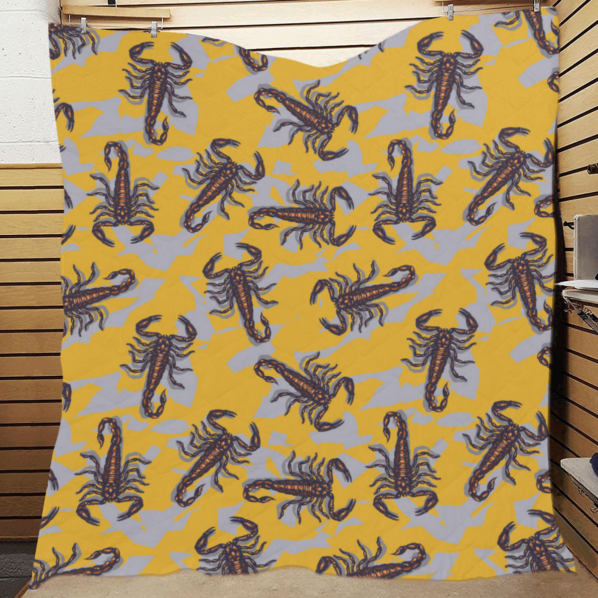 Scorpion Pattern Print Design 01 Premium Quilt