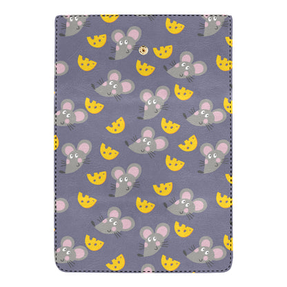 Rat With Cheese Pattern Print Design 01 Women's Trifold Wallet