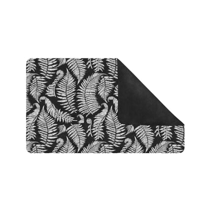 Fern Leave Black White Print Pattern Rubber Doormat
