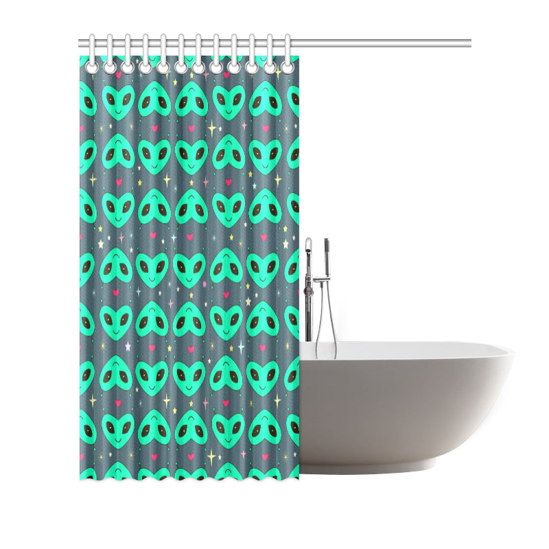 Alien Head Heart Pattern Print Design 03 Shower Curtain