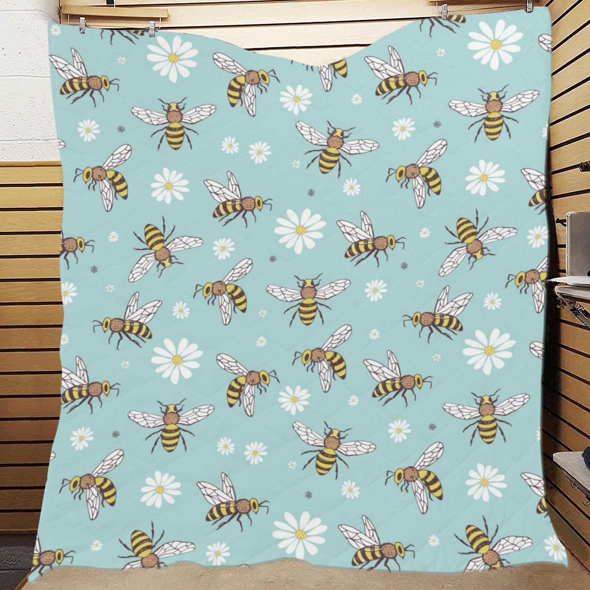 Bee Pattern Print Design BEE010 Premium Quilt