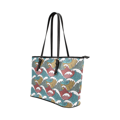 Tribal Wave Pattern Print Leather Tote Bag