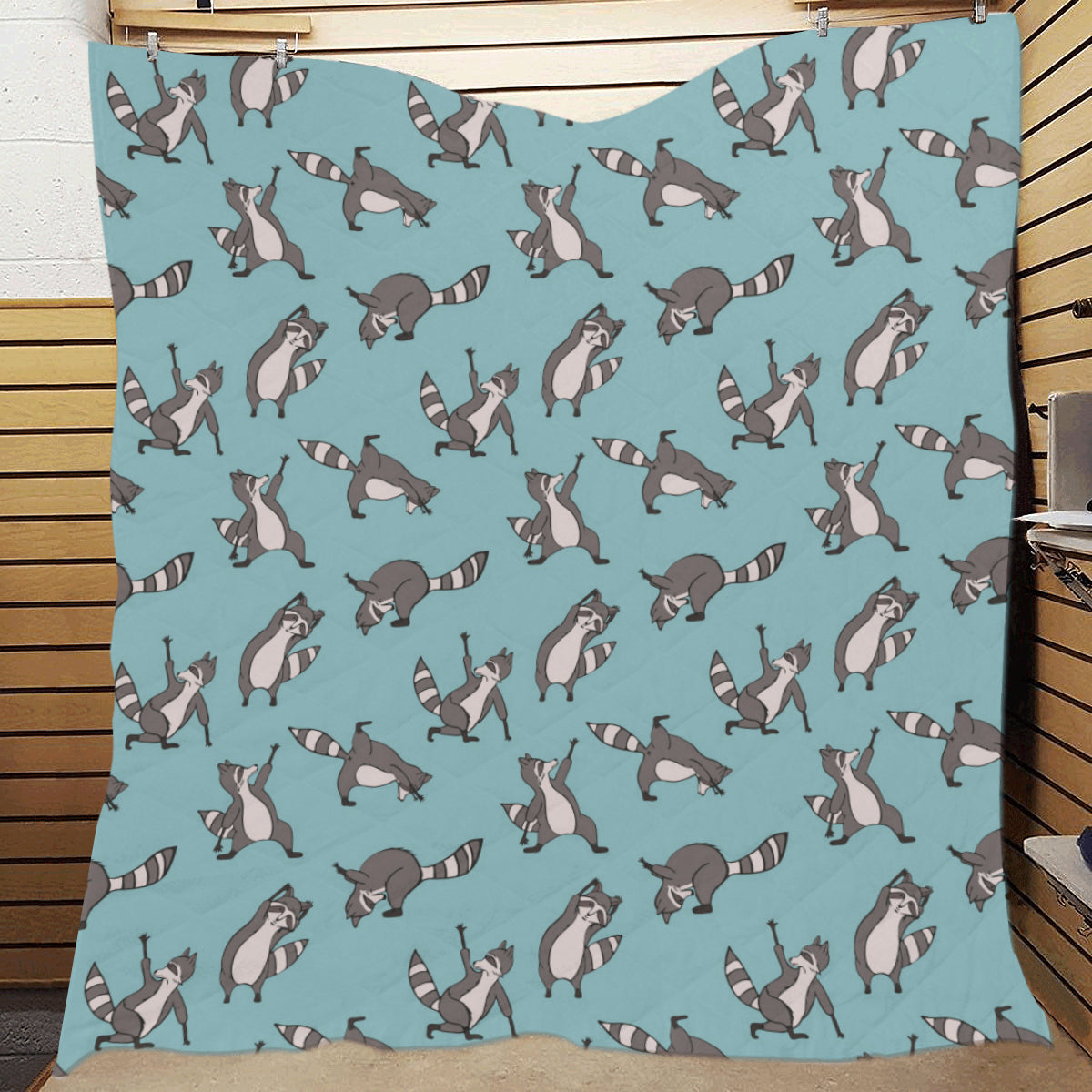 Raccoon Pattern Print Design A07 Premium Quilt