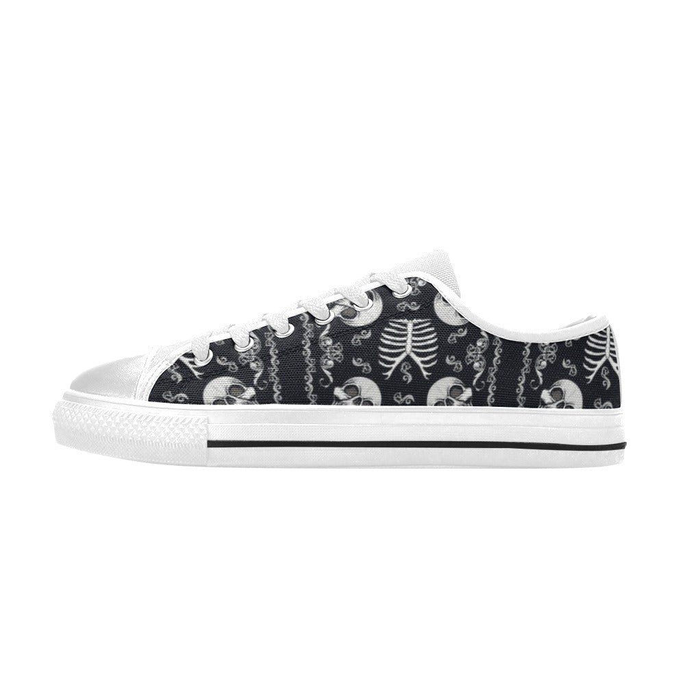 Bandana Skull Black White Print Design LKS306 Women's White Low Top Shoes