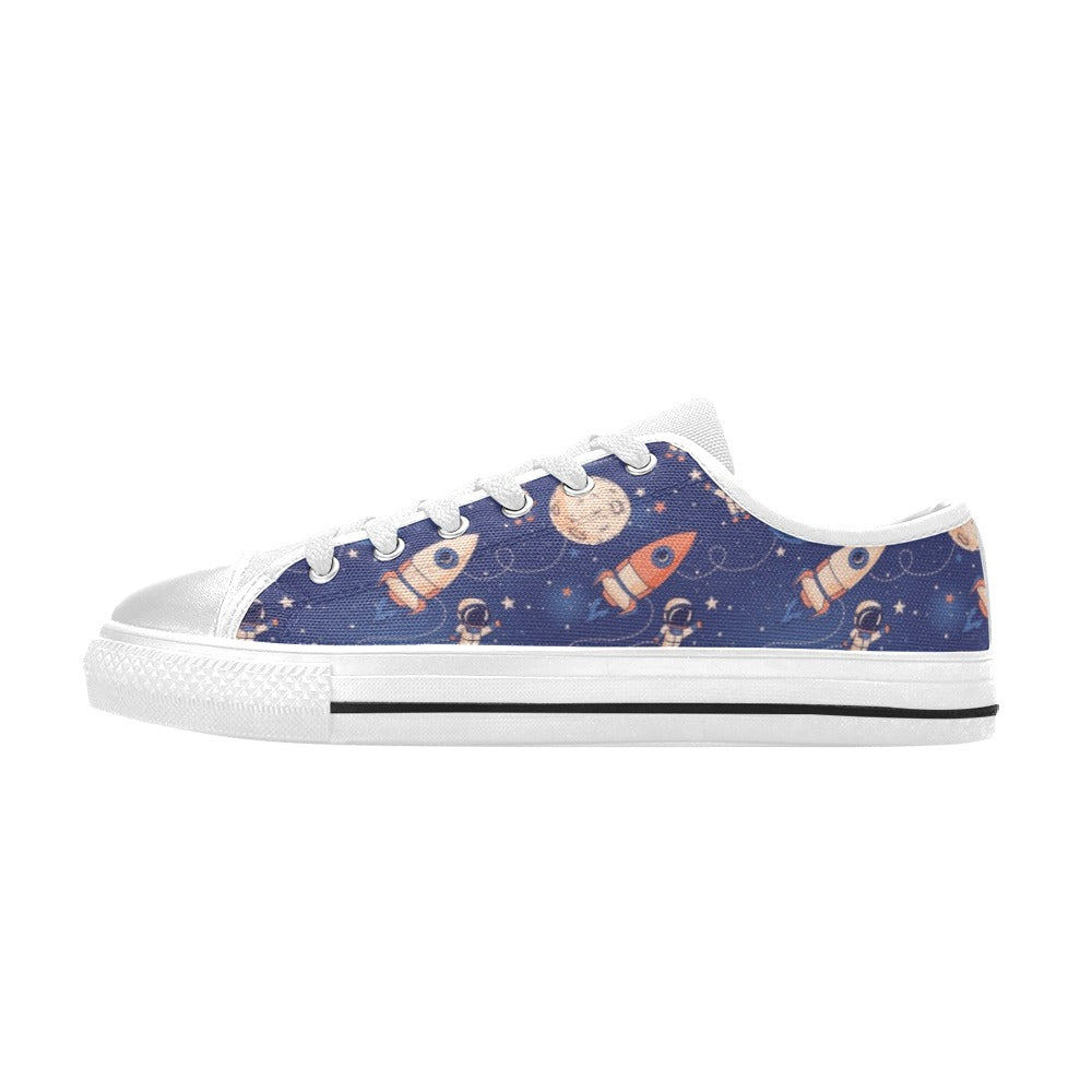 Space Astronaut Rocket Print Design LKS304 Women's White Low Top Shoes