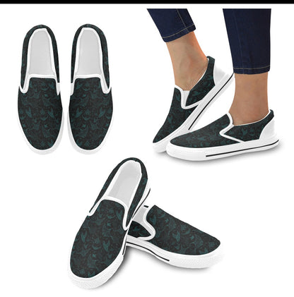 Manta Ray Print Design LKS402 White Slip Ons Canvas Women's Shoes