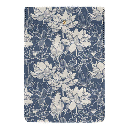 Water Lily Pattern Print Design WL04 Women's Trifold Wallet