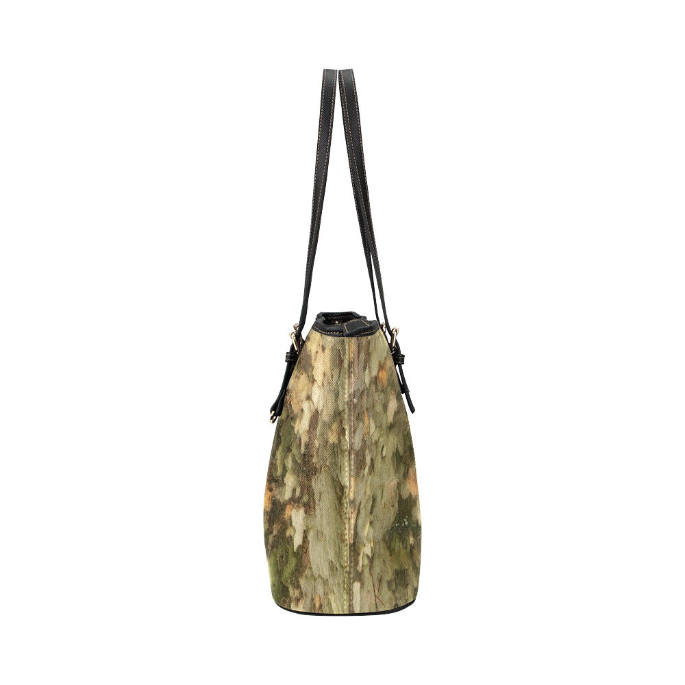 Camo Realistic Tree Texture Print Leather Tote Bag