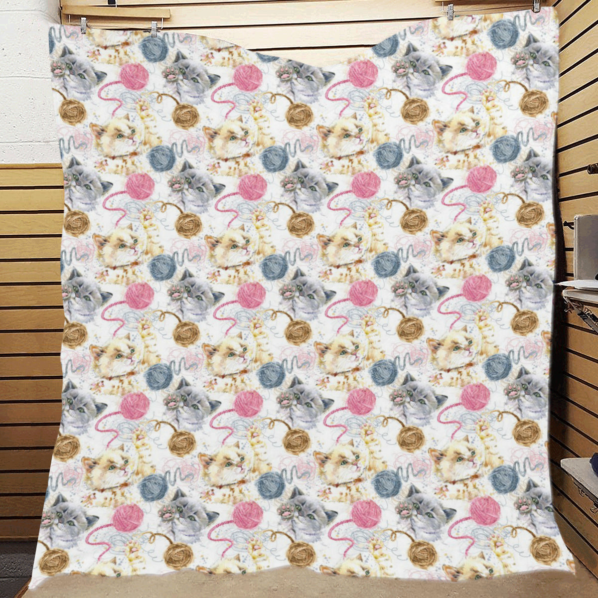 Cat Playing Yarn Pattern Print Design 07 Premium Quilt