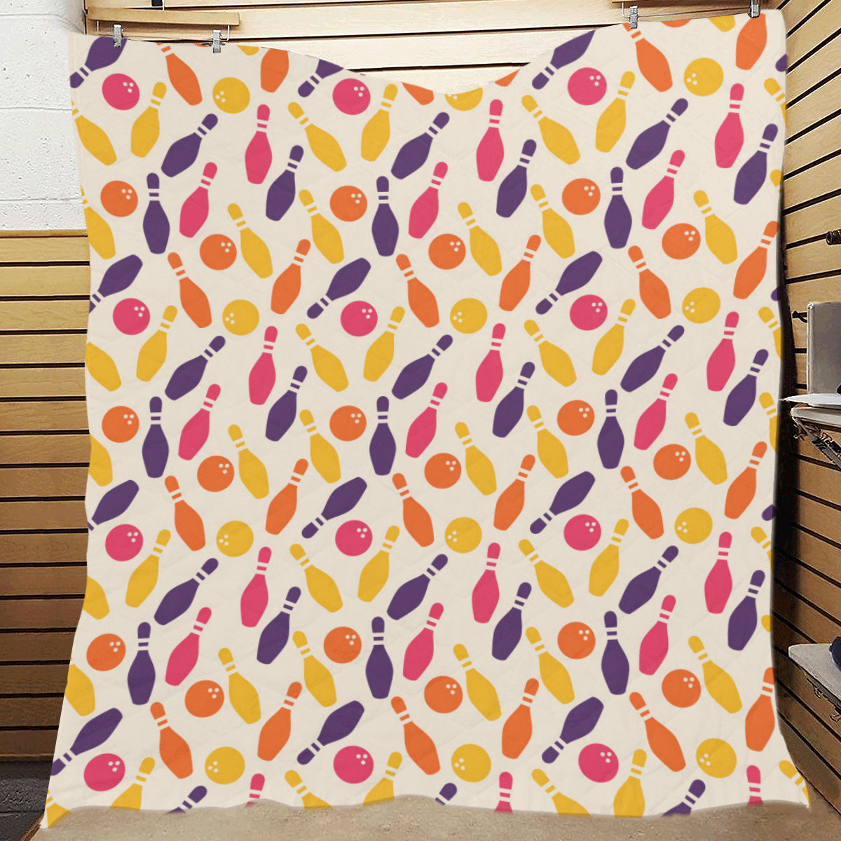 Bowling Pattern Print Design 06 Premium Quilt
