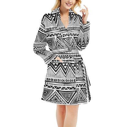 Draw Tribal Aztec Women's Fleece Robe